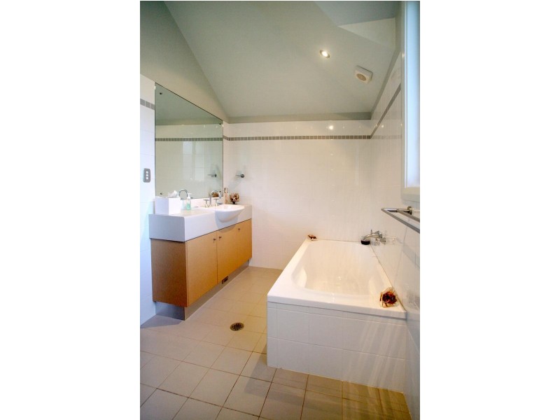40/285 Boomerang Dr, Blueys Beach NSW 2428