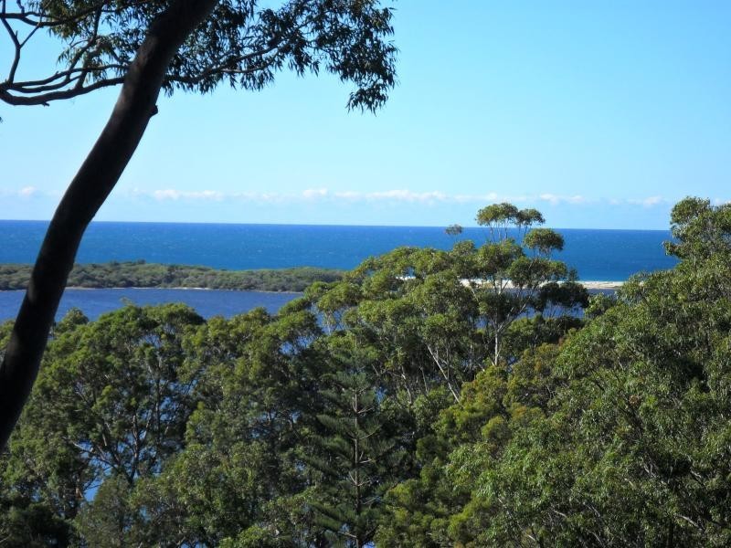 93 Macwood Rd, Smiths Lake NSW 2428