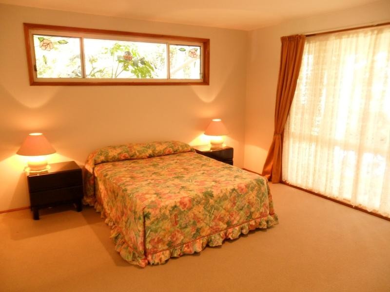 220 Charlotte Bay  St, Pacific Palms NSW 2428