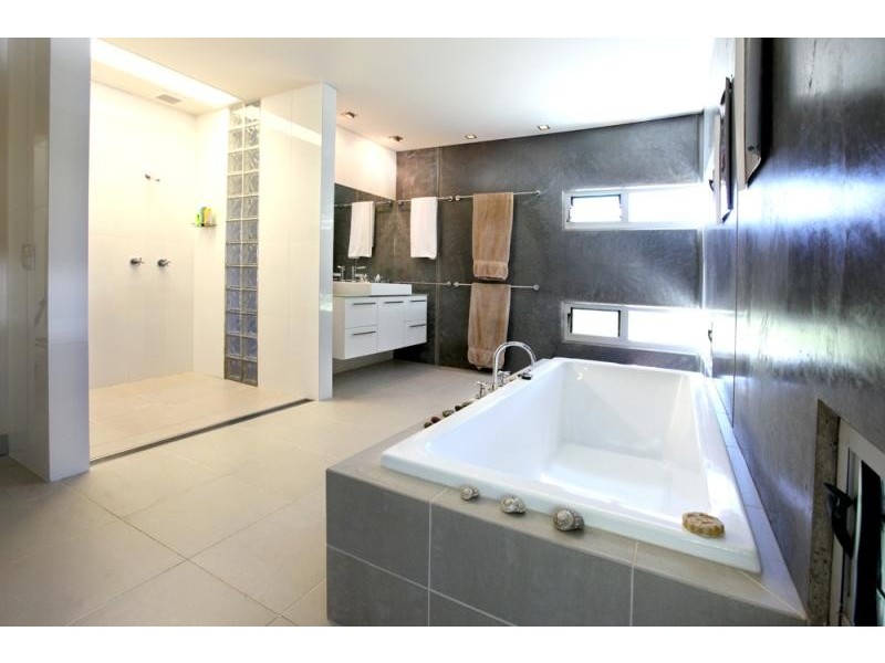 1069 Coomba Rd, Coomba Bay NSW 2428