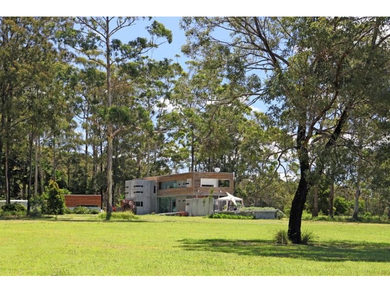 1069 Coomba Rd, Coomba Bay NSW 2428