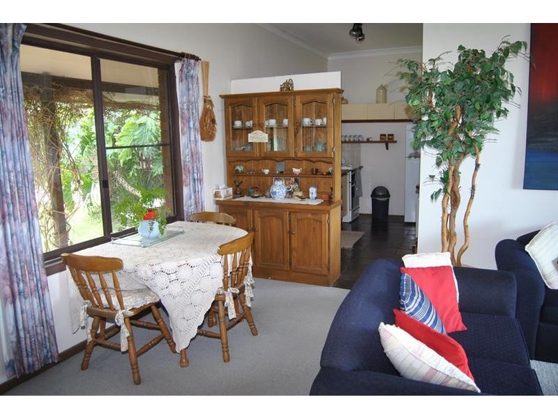 2375 The Lakes Way, Bungwahl NSW 2423