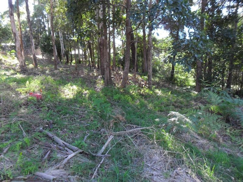 9 Harcourt Cres, Smiths Lake NSW 2428