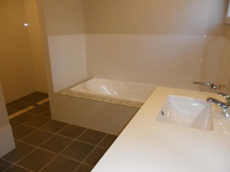 8 Second Ridge Rd, Smiths Lake NSW 2428