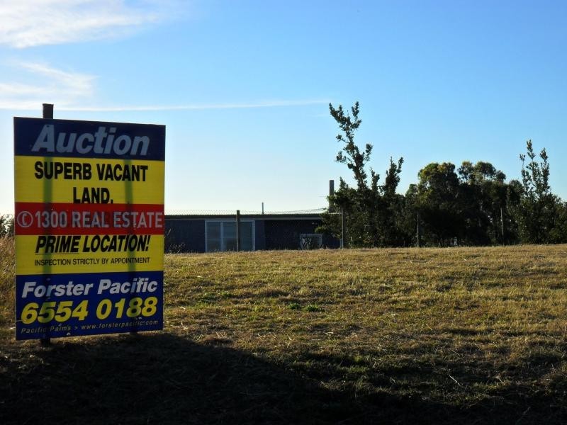 3 Elanora St, Coomba Park NSW 2428