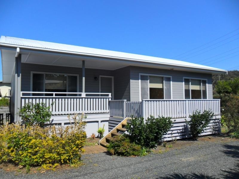 4 Tudor St, Smiths Lake NSW 2428