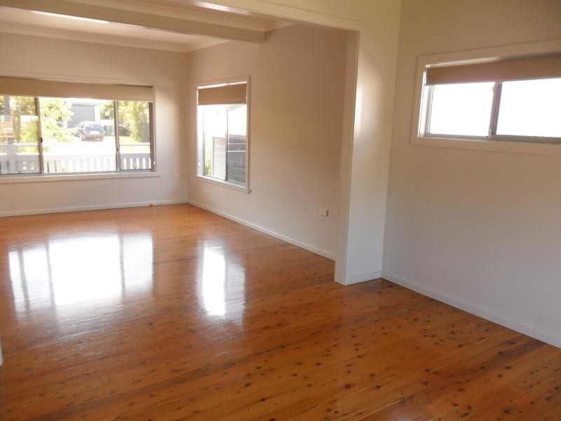 4 Tudor  St, Tarbuck Bay NSW 2428