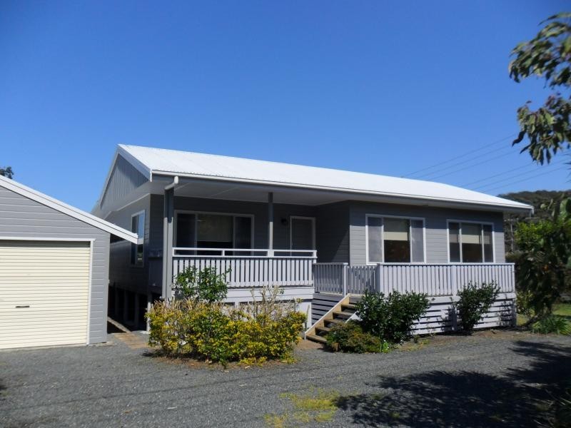 4 Tudor St, Pacific Palms NSW 2428