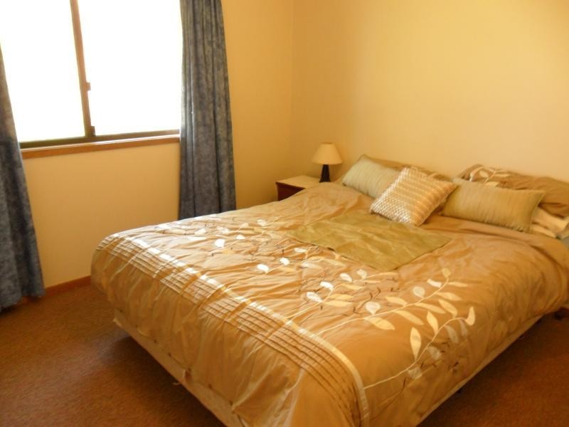 3/102 Shallow Bay  Rd, Coomba Park NSW 2428