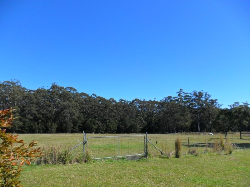 3/102 Shallow Bay  Rd, Coomba Park NSW 2428