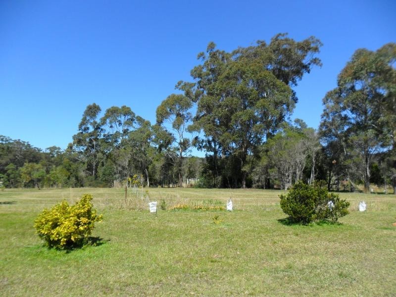 3/102 Shallow Bay  Rd, Coomba Park NSW 2428