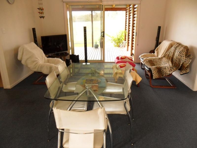 14 Wangaree St, Coomba Park NSW 2428