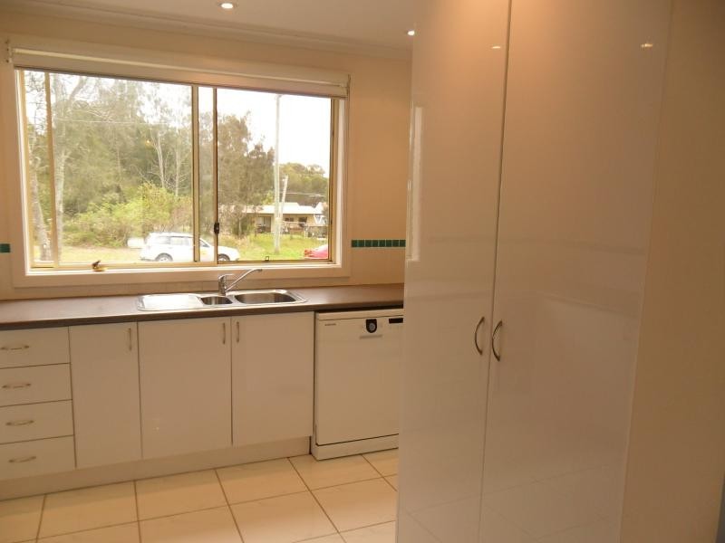 14 Wangaree St, Coomba Park NSW 2428