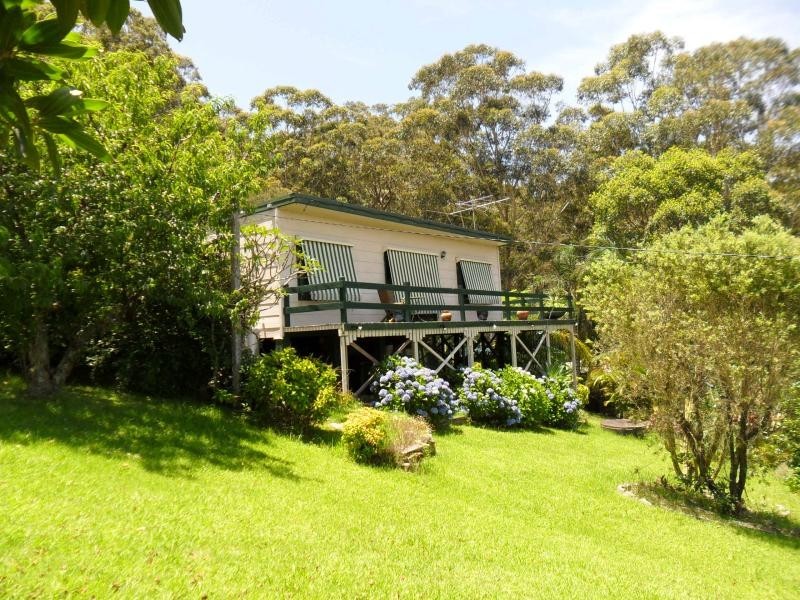 187 Seal Rocks Rd, Bungwahl NSW 2423