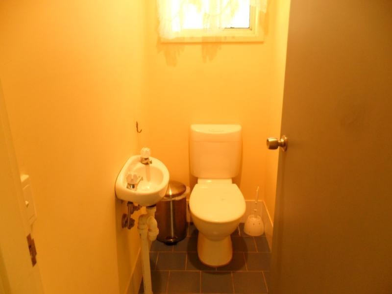 25 Charles St, Smiths Lake NSW 2428