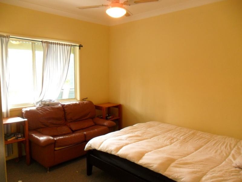 25 Charles St, Smiths Lake NSW 2428