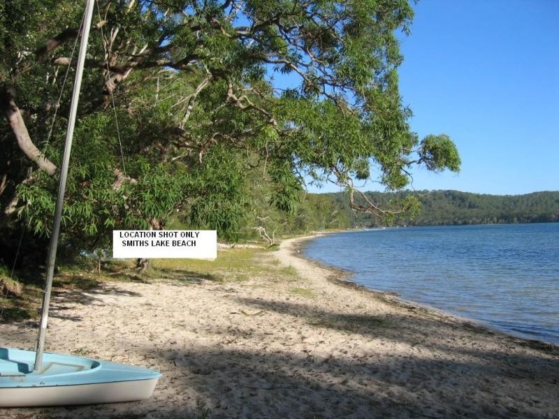 14 First Ridge Rd, Smiths Lake NSW 2428