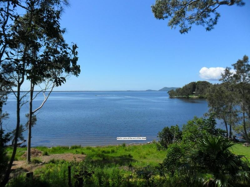 25 Coolangatta St, Coomba Park NSW 2428