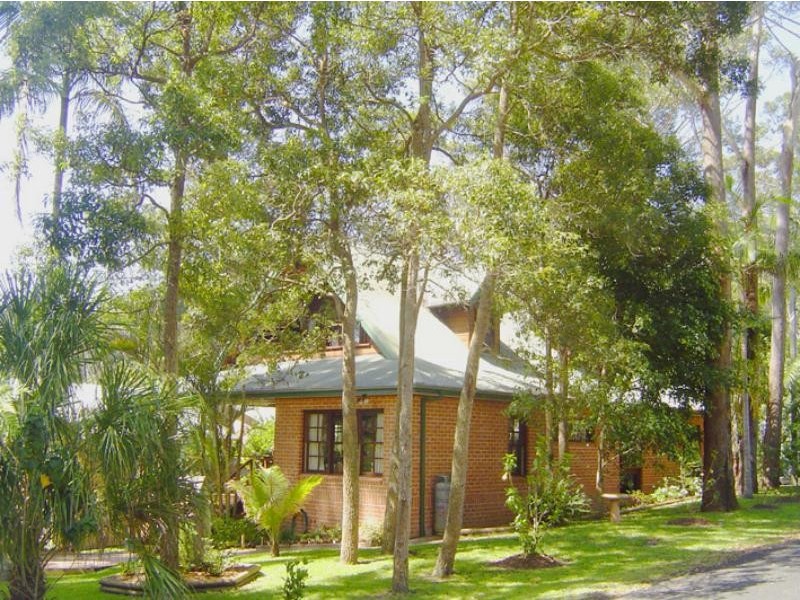 15 Ski Cove St, Smiths Lake NSW 2428