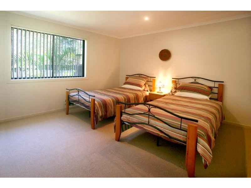 1 Scarfe  St, Smiths Lake NSW 2428