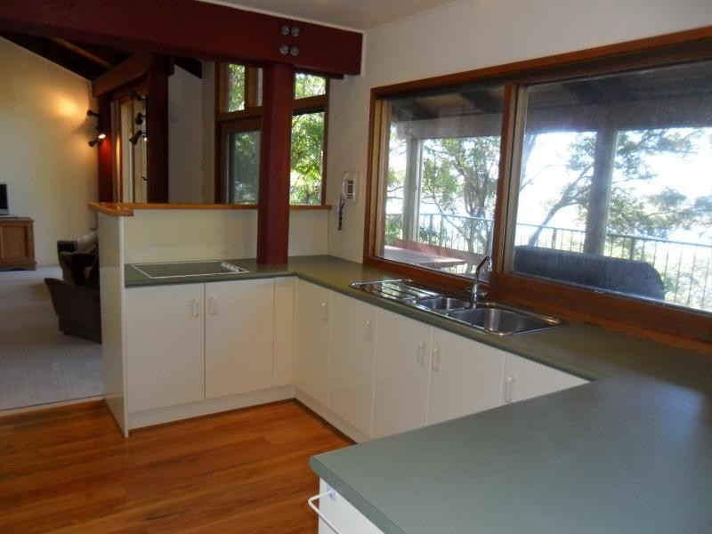 4 Scarfe St, Smiths Lake NSW 2428