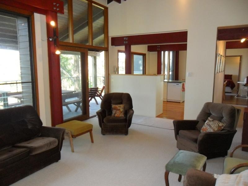 4 Scarfe St, Smiths Lake NSW 2428