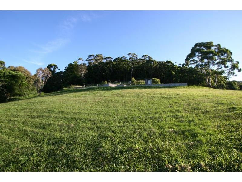 205 Coomba  Rd, Pacific Palms NSW 2428