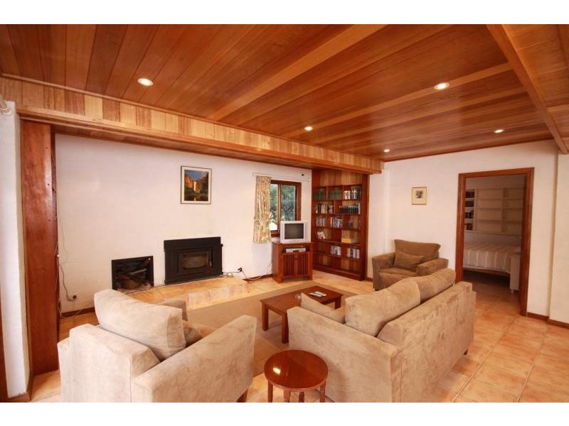 27 Lillian Sophia Pl, Coomba Bay NSW 2428