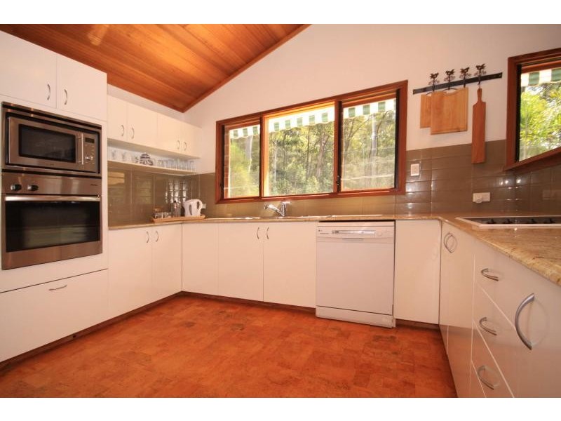 27 Lillian Sophia  Pl, Coomba Park NSW 2428