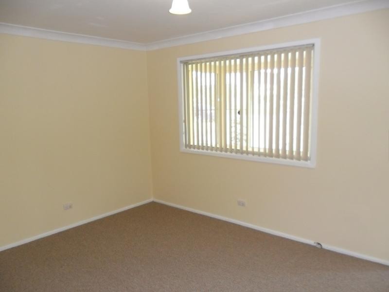 19 Wangaree St, Coomba Park NSW 2428
