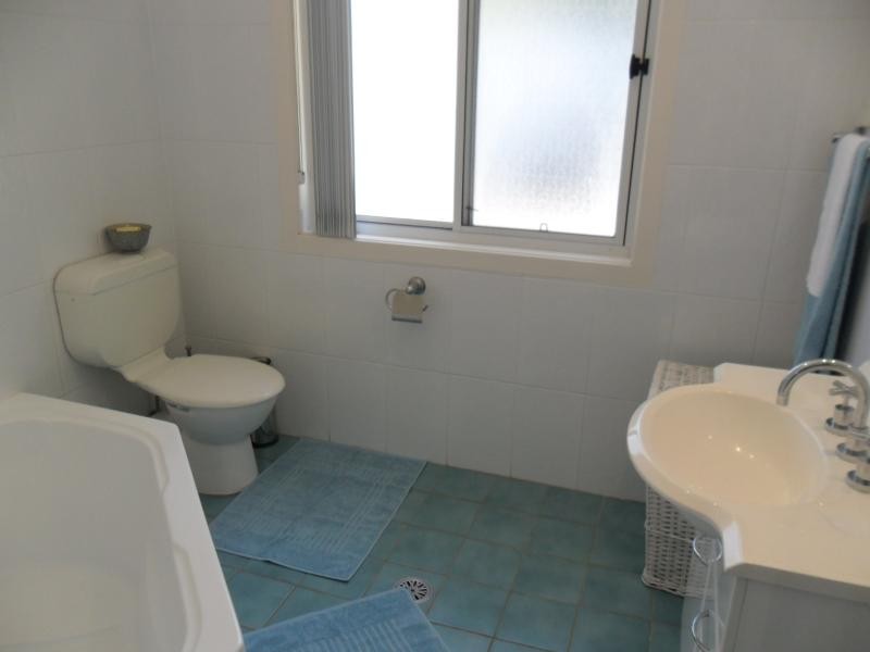 18 Macwood  Rd, Smiths Lake NSW 2428