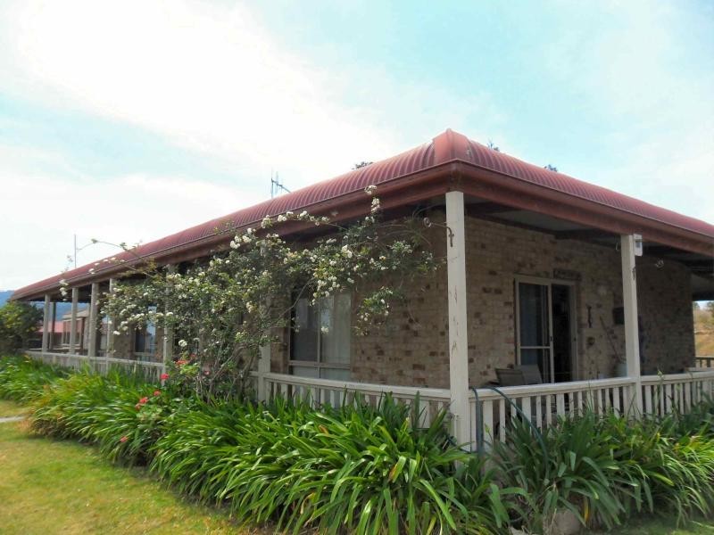 27 Aroona  St, Coomba Park NSW 2428
