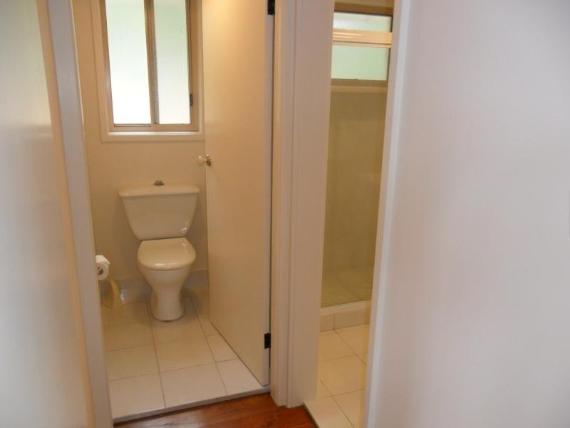 8 Yarran Pl, Coomba Park NSW 2428