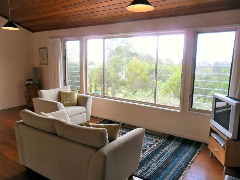 8 Yarran Pl, Coomba Park NSW 2428