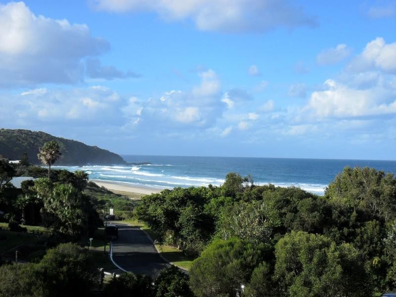 117 Newmans Ave, Blueys Beach NSW 2428