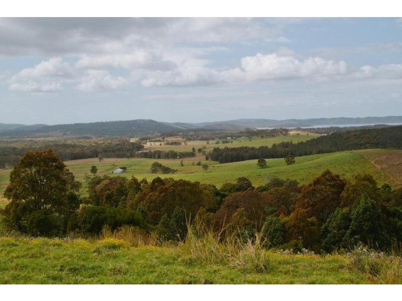 2010 The Lakes Way, Bungwahl NSW 2423