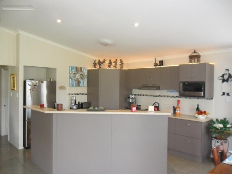 12 Wangaree  St, Coomba Park NSW 2428