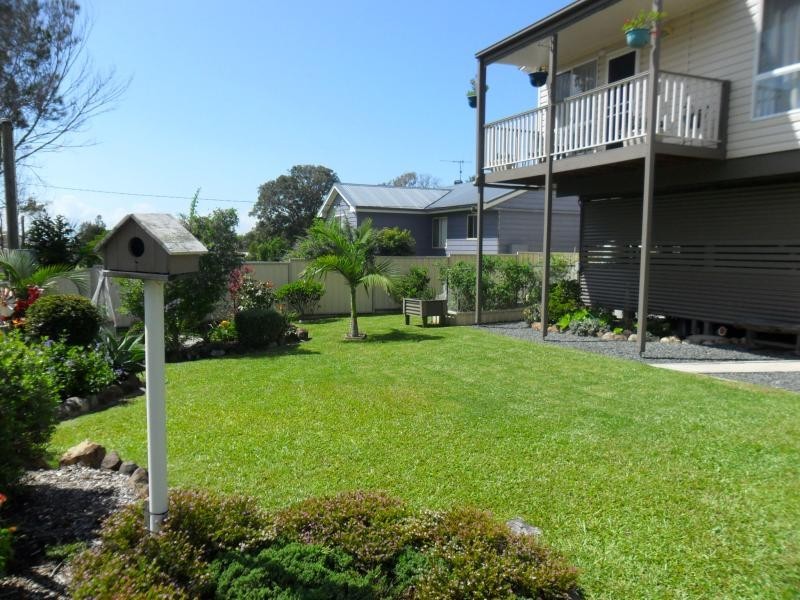 12 Wangaree  St, Coomba Park NSW 2428
