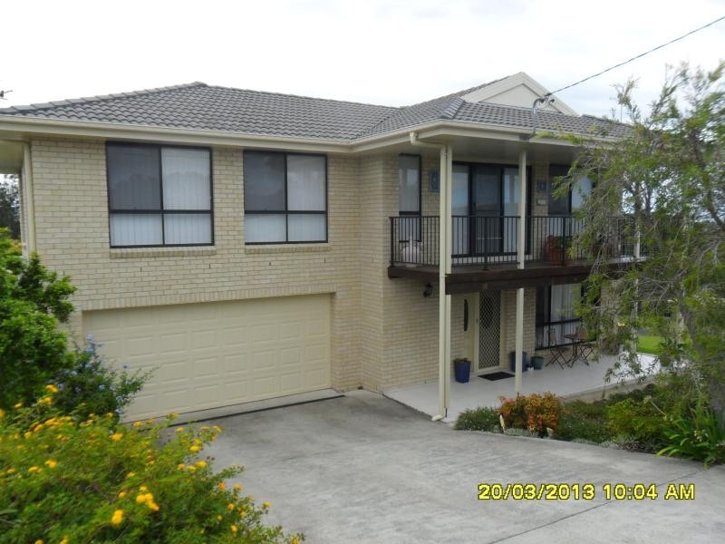 26 Coolangatta St, Coomba Park NSW 2428