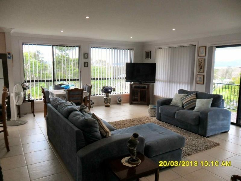 26 Coolangatta St, Coomba Park NSW 2428