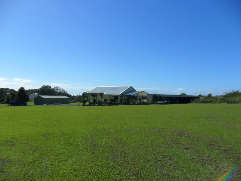 10a Wangaree St, Coomba Park NSW 2428