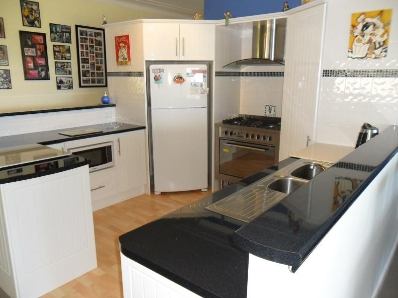 10a Wangaree St, Coomba Park NSW 2428