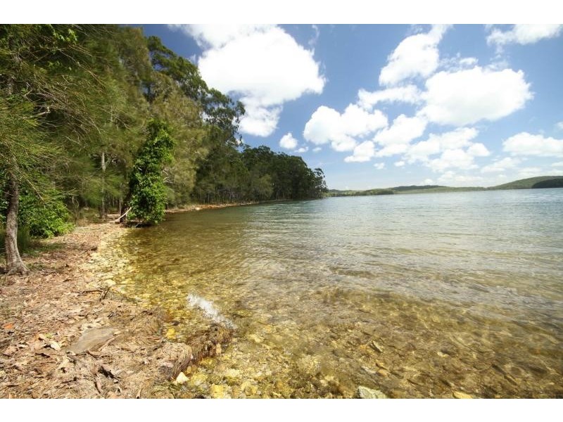 117 Amaroo Dr, Smiths Lake NSW 2428