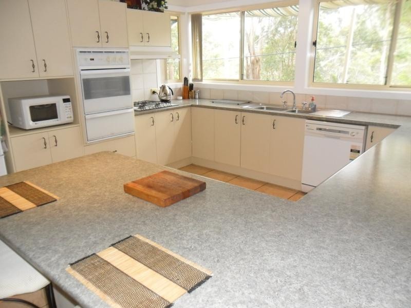 154 Amaroo Dr, Smiths Lake NSW 2428