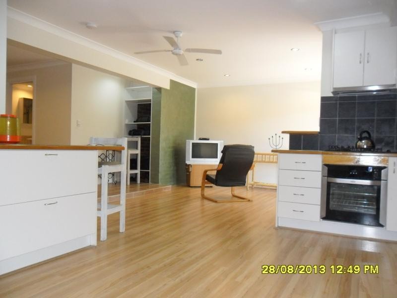 154 Amaroo Dr, Smiths Lake NSW 2428