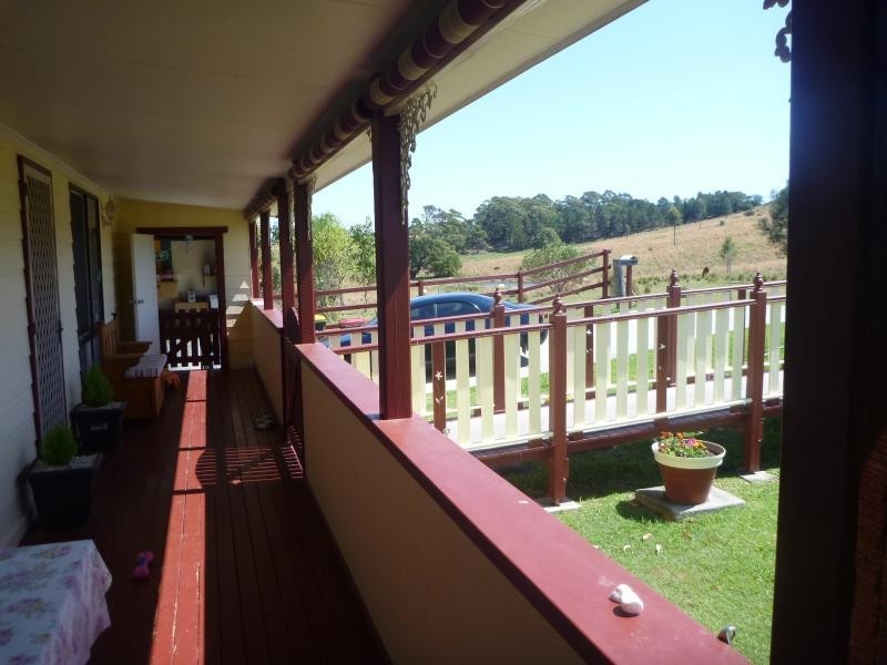 2 Burrunjurra  Ave, Coomba Park NSW 2428