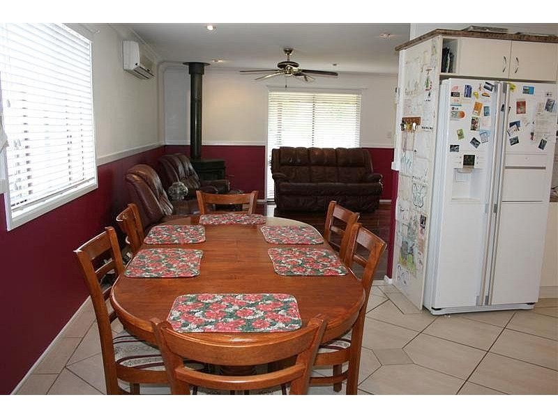 2 Burrunjurra  Ave, Coomba Park NSW 2428