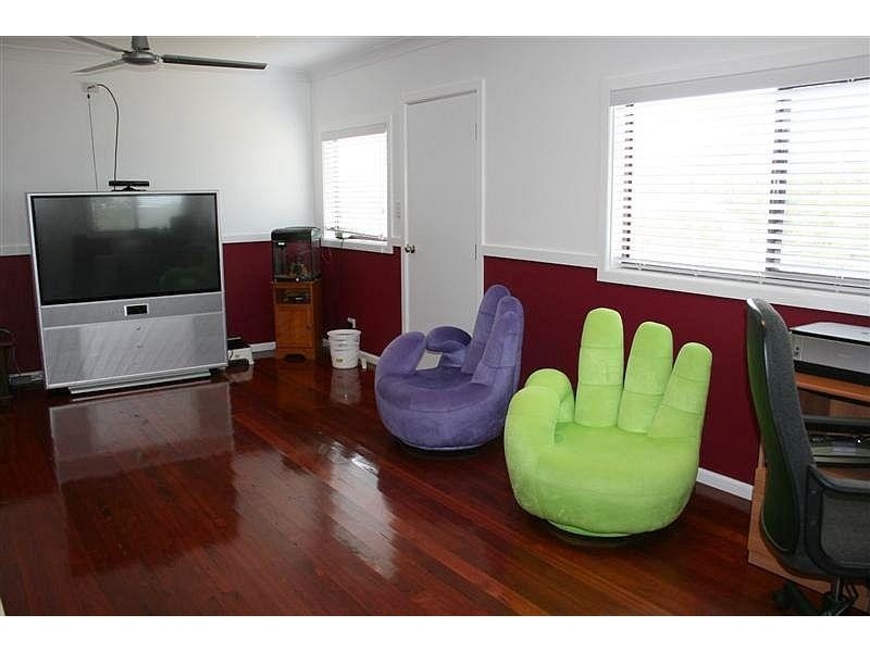 2 Burrunjurra  Ave, Coomba Park NSW 2428