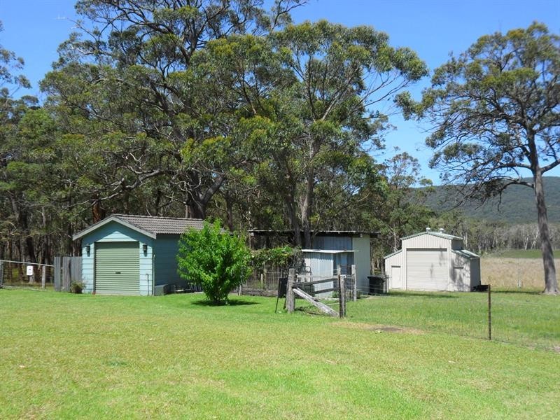 3524 The Lakes  Way, Pacific Palms NSW 2428