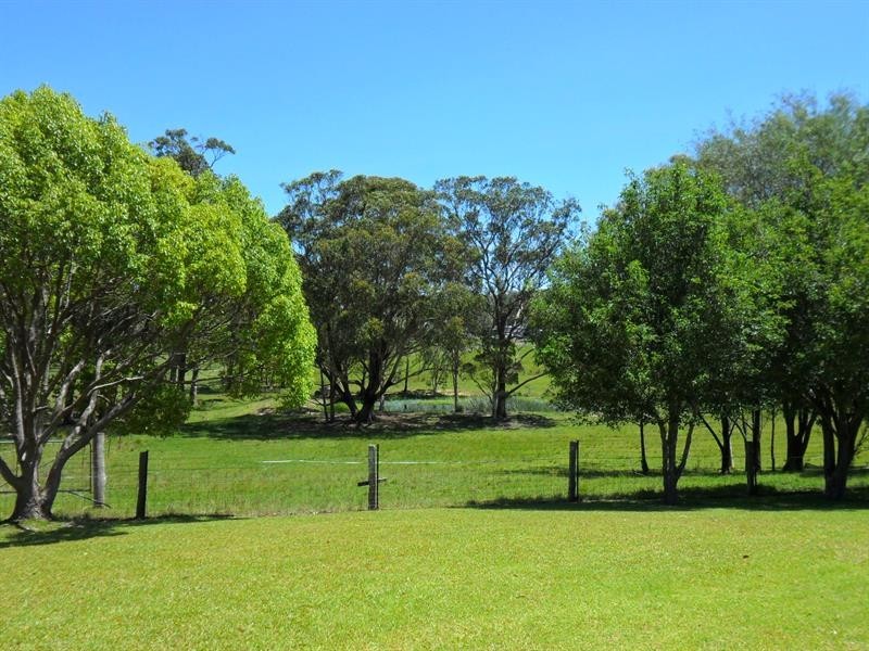 3524 The Lakes  Way, Pacific Palms NSW 2428